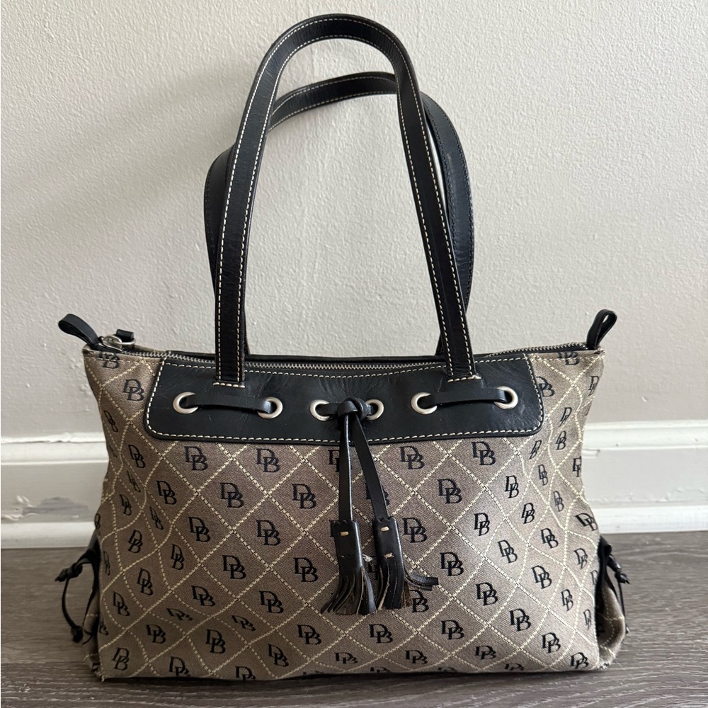Vintage Y2K Dooney & Bourke Purse Gray Canvas, Black Leather Accents DB Logo